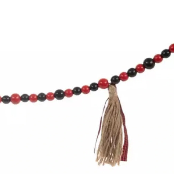 Red & Black Buffalo Check Beaded Tassel Garland - Picture 5 of 5